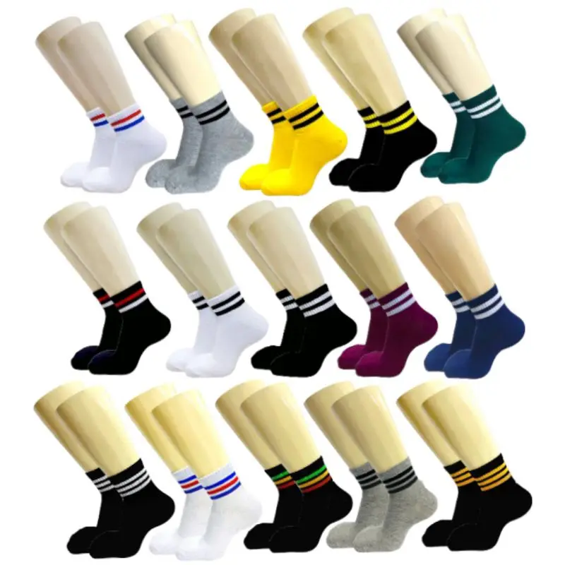 beli 1 dapat 3, kaos kaki distro pendek motif modis premium Quality banyak motif gak hanya motif garis aja dan warna nya cocok untuk anda