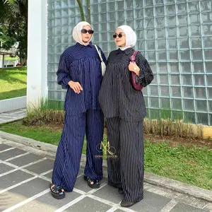 One Set Ootd Berhijab Celana Casual Garis Garis Stripe bahan Salur Premium SIENNA SET