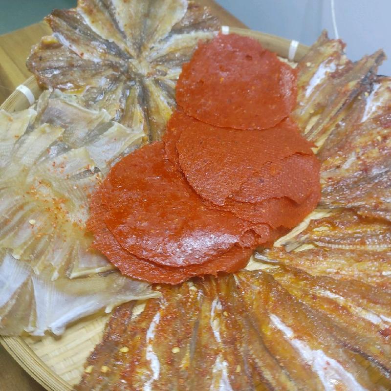 Combo khô thu đỏ, mối tẩm, đù bông, đuối tẩm 109k Ăn Vặt Thức Ăn Snack 4