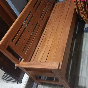 resban kursi tempat duduk sudah di plitur halus bahan kayu mahoni