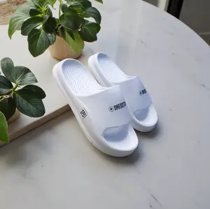Sandal Slop Pria / Sandal distro pria / Sandal Karet Terbaru Shoes Sendal
