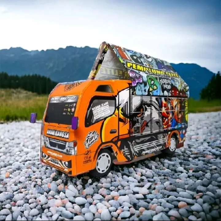 miniatur truck oleng mainan anak atau koleksi 0