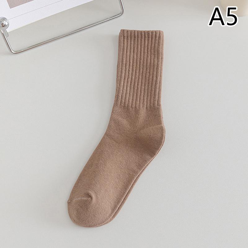 Product Introduction of Black White Women Socks Autumn Winter Middle Tube Sock Korean Japanese Ins Trend Cotton Coffee Retro Designer Socks for Student 13