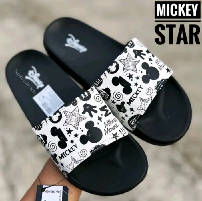 sandal slop mickey mouse pria/wanita Shoes 1