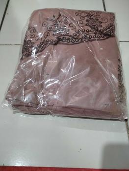 Product Review of Mukna Dewasa Siti Aisyah Dengan Bahan katun  Bordir from E**g S**i 0