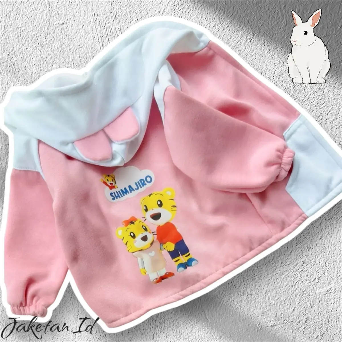 Jaketan-jaket bayi karakter shimajiro usia 3-12 bulan