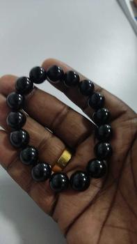 Product Review of Natural black obsidian bracelet from S**i M**r 0