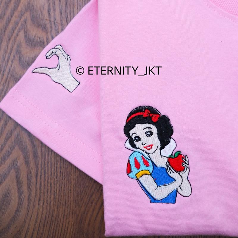 kaos couple Snow white & Prince cotton combed 20s premium[free sticker&readystock] 8