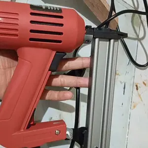 REAIM Electric Nailer F30 Mesin Paku Tembak Listrik 1800W Stapler Tembak Listrik 15-50mm Alat Paku Tembak Elektrik Kapasitas 100 Paku Plug and Play