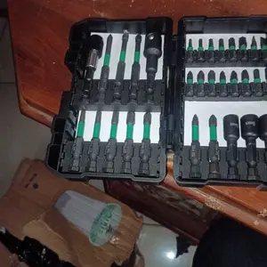 BESTSELLER ISKU 31Pcs Set Mata Bor & Obeng Magnet - Alat Perbaikan Professional Lengkap untuk Tukang Teknisi dan DIY | Suku Cadang Berkualitas | Set Perkakas Multifungsi | Peralatan Reparasi Rumah & Bengkel | SKU Terbaru | Gratis Ongkir Adaptor Baja