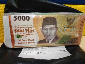 Product Review of PROMO DISKON 50% Amplop Lebaran Panjang Bentuk Uang 50 pcs 2025 from u**6 0