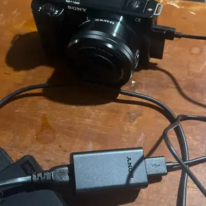 Sony ZV E10 Sony ZVE10 Kit 16-50mm Mirrorless Camera Garansi Resmi