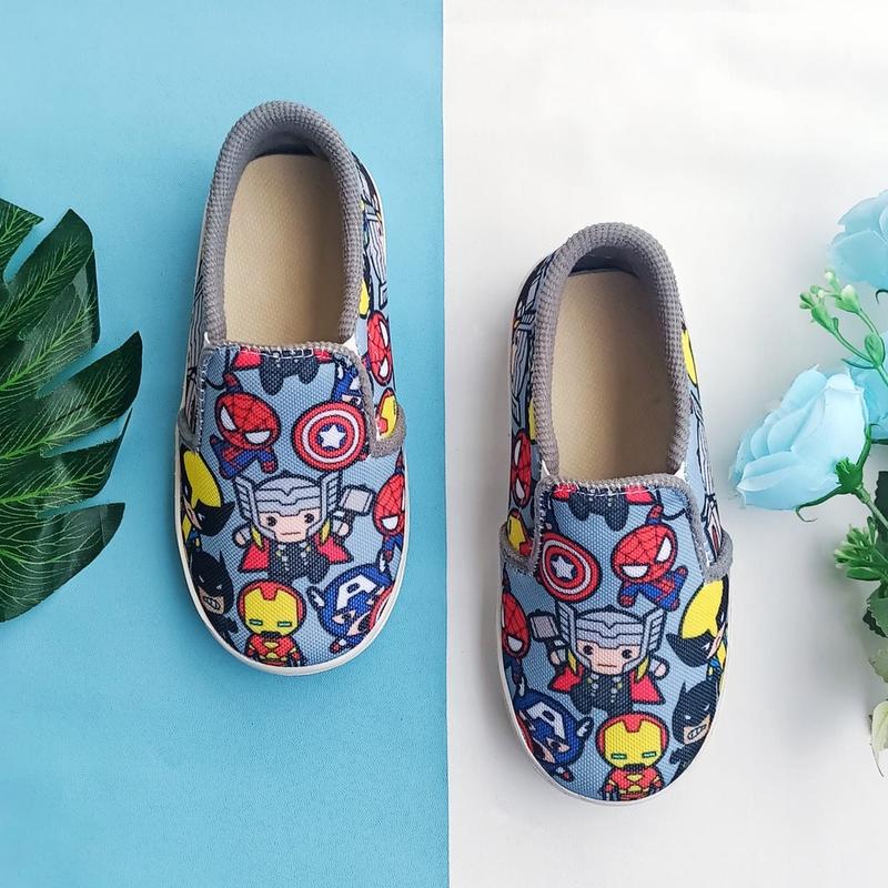 sepatu anak laki laki slip on imitasi superhero abu abu MURAH 1