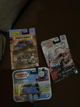 Product Review of Thomas and Friends Push Along Metal and Plastic Engine Trackmaster from Fisher Price Original / Mainan Anak Diecast Kereta Api Tomas from P**i 0