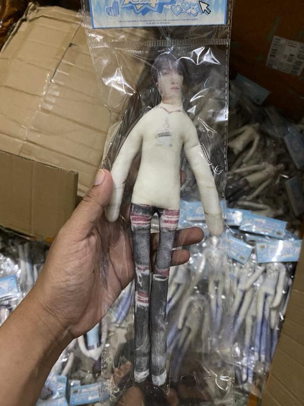 Boneka anomali TF Family gen4 panjang 30 cm