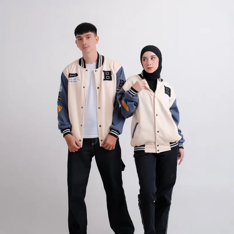 Jaket Varsity Baseball Full Bordir Pria Wanita Bahan Fleece Tebal Ukuran M L XL Cream 3