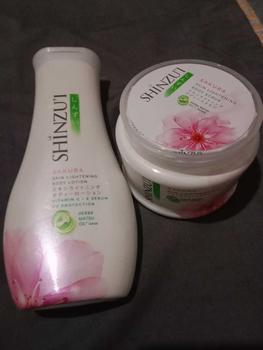 Product Review of Find It Store - Shinzui Skin Lightening Hand & Body Lotion 210ml | Lotion Tubuh | BPOM Original Memudarkan Pencerah Perawatan Scrub Mencerahkan Jamur Arbutin Memutihkan Niacinamide Wangi from r**o 2