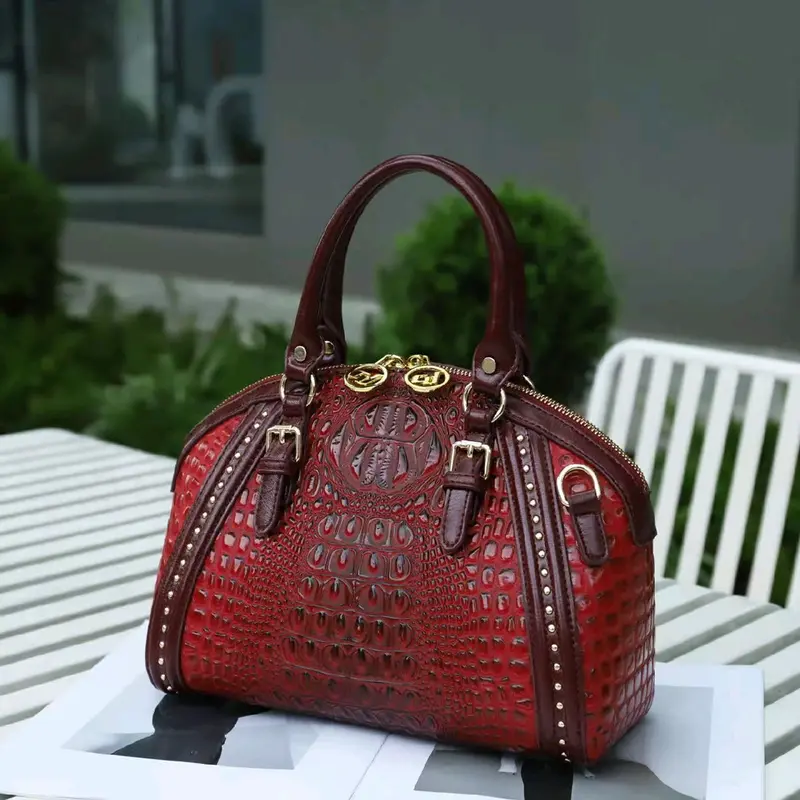 Defino Bella 6026 tas fashion limited edition, harga terjangkau, tas iriginal, tas pesta terbest seller, kwalitas terjamin otiginal, semua bahan premium. 3