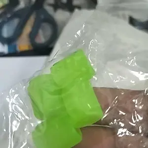 Tutup Pentil Ban Glow In The Dark Reflektif Super Terang Universal, Tutup Pentil Ban Sepeda, Sepeda Motor, Mobil, Truk & Skuter, Penutup Pentil Velg Anti Debu Berkilau Malam Hari