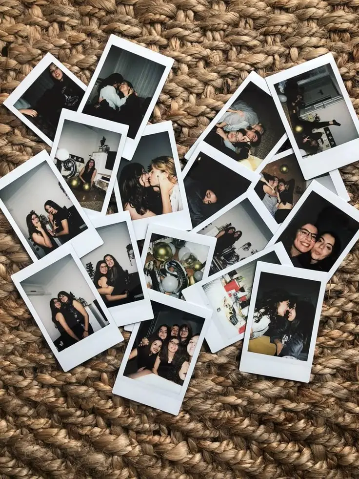 Cetak Foto Polaroid 1 Hari Jadi! — 50 Lembar 2R | Glossy Tebal 260 | Bisa COD + Free Ongkir
