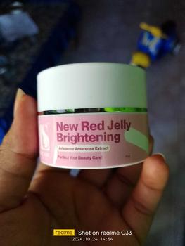 Product Review of Ls Skincare Red Jelly Glowing Whitening Brightening Melembabkan Wajah from I**8 0