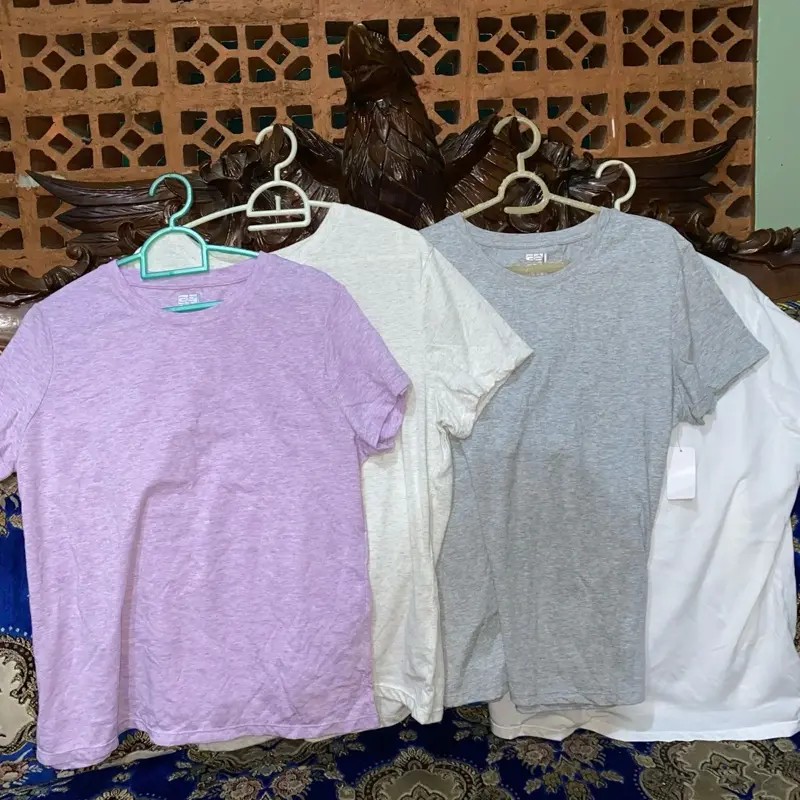 Kaos import cuci gudang,  Barang Baru, Original