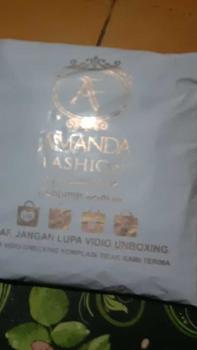 Product Review of Gamis Amanda Nava Rayon Twill Premium Mix Tenun Troso Random [free Goodie bag dan puoch] from D**A 1