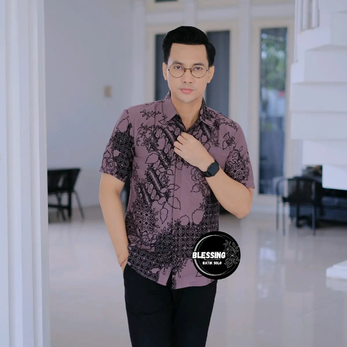 Batik pria Arkala ungu Taro kemeja batik pria lengan pendek slimfit lapis furing by Blessing batik solo,baju batik viral, baju kondangan Nyaman, Pendek