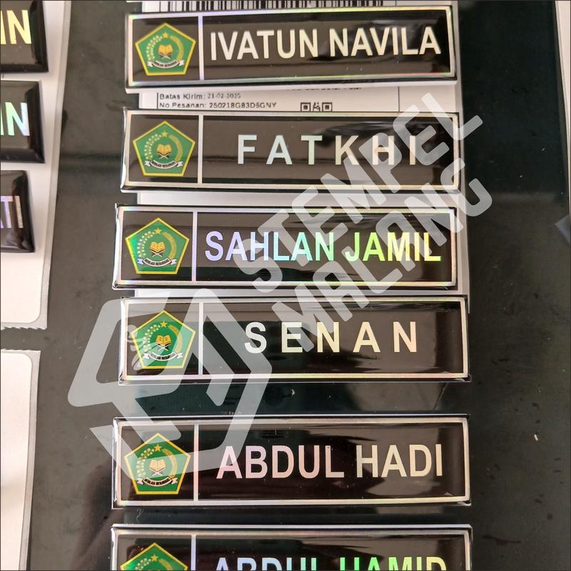 NAMA DADA/NAME TAG AKRILIK RESIN FULL WARNA DAN LOGO WARNA 3