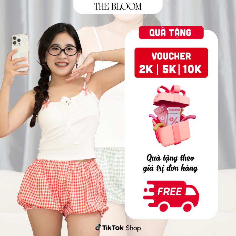 THE BLOOM [CÓ MÚT] Set Bộ Đồ Ngủ Nữ Áo 2 Dây Dáng Ôm Có Sẵn Mút Mềm Và Quần Đùi Dáng Bí Chất Kate Mỏng Mát, Set Quần Bí Dễ Thương Mặc Nhà Mùa Hè - SE053 bộ  ngủ  caro  nữ dobomacnha
