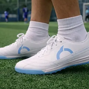 SEPATU PUTSAL ORTUSIGH MIESTER  ENTENG TIDK LICIN SUDH DI SOL KELILING Futsal