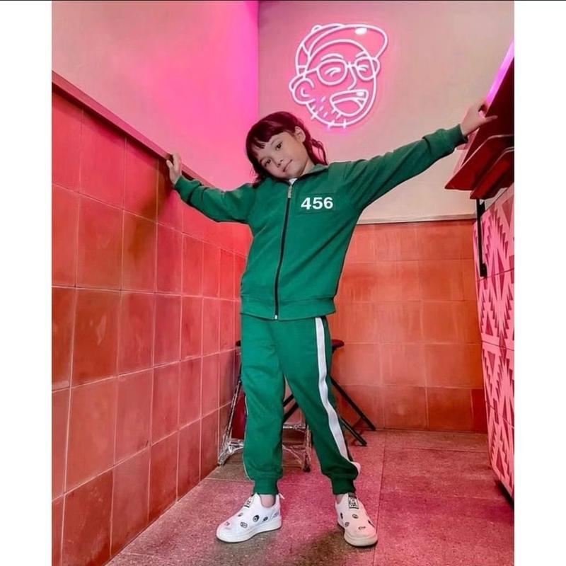 jaket. squidgame anak laki laki dan perempuan viral usia 1-12 tahun terlaris terpopuler 2