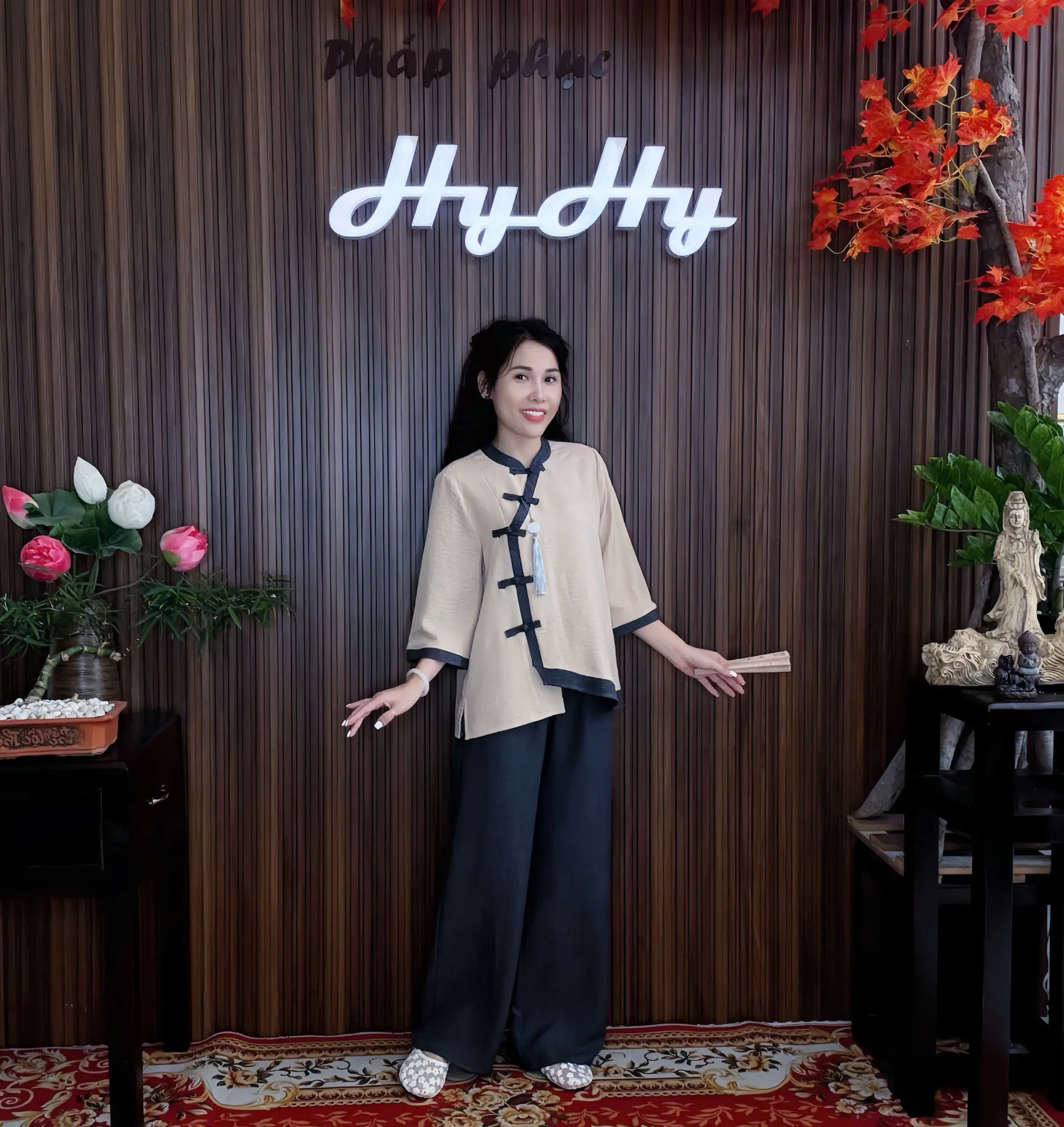 Hạnh Nguyên - Bộ Pháp Phục Đi Lễ Chùa Nữ Bigsize Tay Lửng Nút Cài Phối Màu Sang Trọng-HyHy
