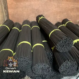 Ruji Bambu Warna Hitam Isi 100 Batang Berkualitas Tidak Luntur Harga Murah Sangkar Serutan Halus Rapi Bulat Kuat Tidak Lempek Ukuran 3mm Panjang 60cm