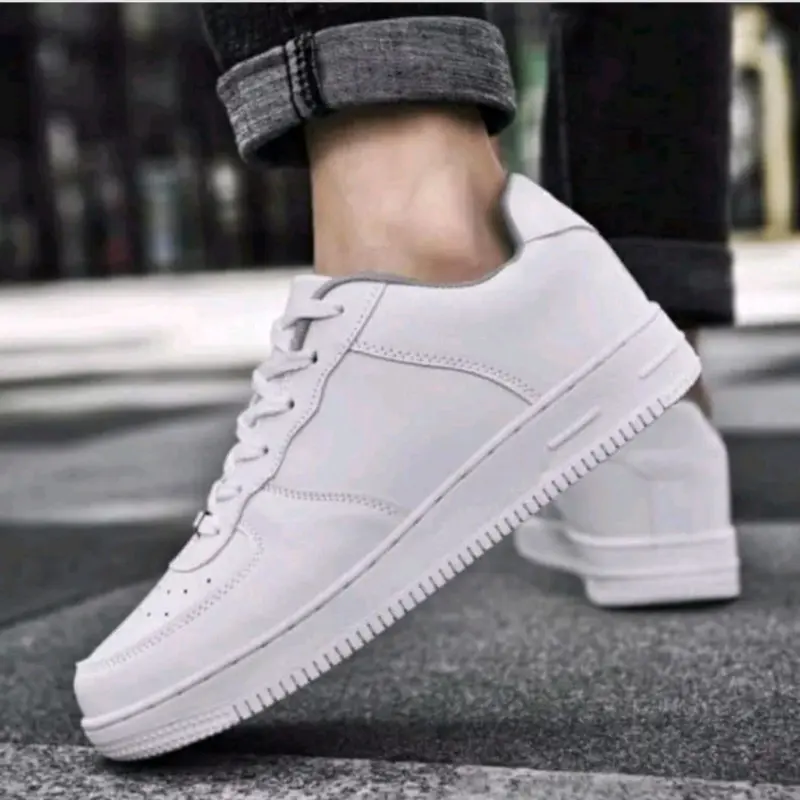 sepatu wanita casual Korean//sepatu wanita size 36-43 1