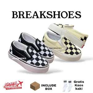 Sepatu anak slip on hitam/krem kotak kotak anak laki laki dan perempuan anti slip