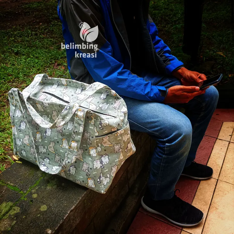 TRAVEL BAG JUMBO LIPAT PRIA WANITA TAS DUFFEL WEEKENDER MODEL JINJING UNTUK BAJU PAKAIAN BEEPRGIAN BAHAN KAIN KANVAS MOTIF TTBKM TM 02 2