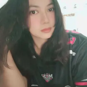 【HEYXl】【BPOM】【Kemasan Lama dan Kemasan Baru dikirim Secara Acak 】 Mencerahkanwarna kulit【30g】Melembapkan kulit/Meratakan warna kulit/Menjaga kulit halus