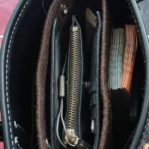 Bag organizer Dalaman Tas / habisin stok