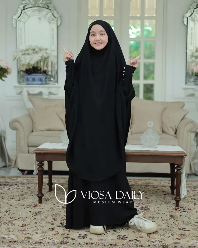 MEDINA KIDS Abaya Anak Perempuan Set Hijab Syar'i Usia 7 - 12 Tahun 0