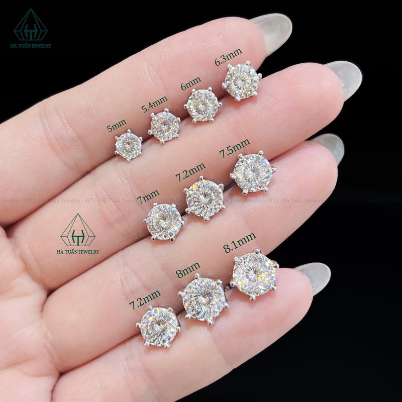 Hà Tuấn Jewelry Bông Tai Nụ Bạc 925 Xi Kim Đính Đá Moissanite Trắng 161 Giác Chuôi Vặn Nam Nữ 6 Chấu EX003