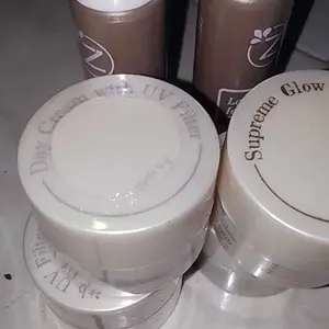 SUPREME GLOW ZELUXE 3in1 BRIGHTENING & EKSFOLIATING