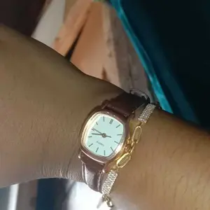 Jam Tangan Vintage Kulit Jam Tangan Wanita Kotak Jam Tangan Analog Simple Jam Tangan Import Fashion Leather Watch Quartz