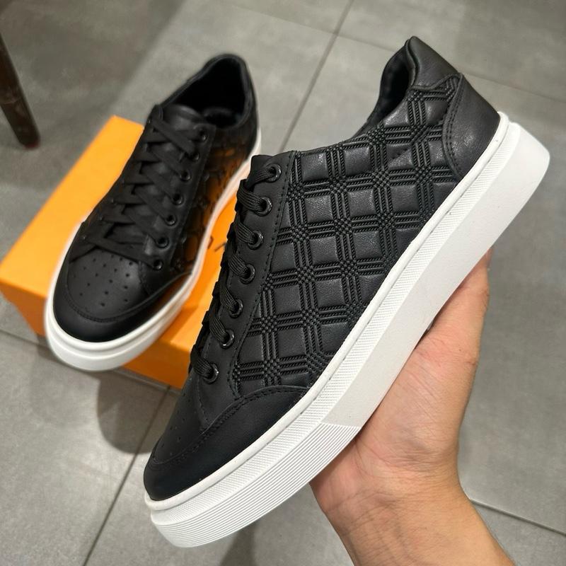 DẶT LÙI 1 SIZE Giày Thể Thao Nam Cao Cấp Da Bò Thật Tăng Thêm Lót Và Dây WIN MAN BẢO HÀNH 2 Năm Size 38 - 44 Lỗi 1 đổi 1 Đế đúc cao su non chống trơn trượt Sneaker Đế Bằng Shoes