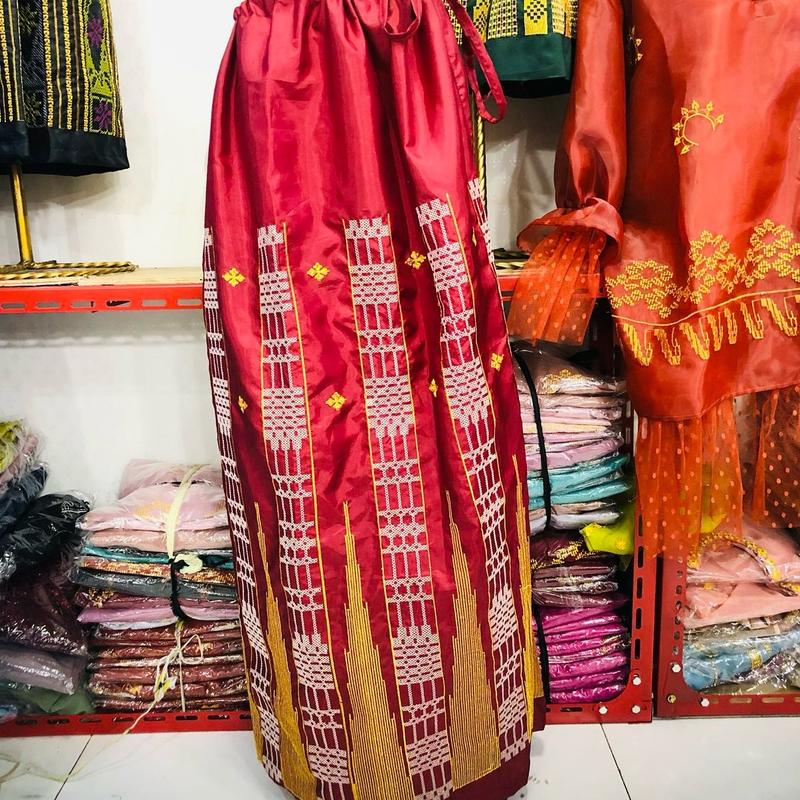 Sarung Bordir khas Bugis makassar 4