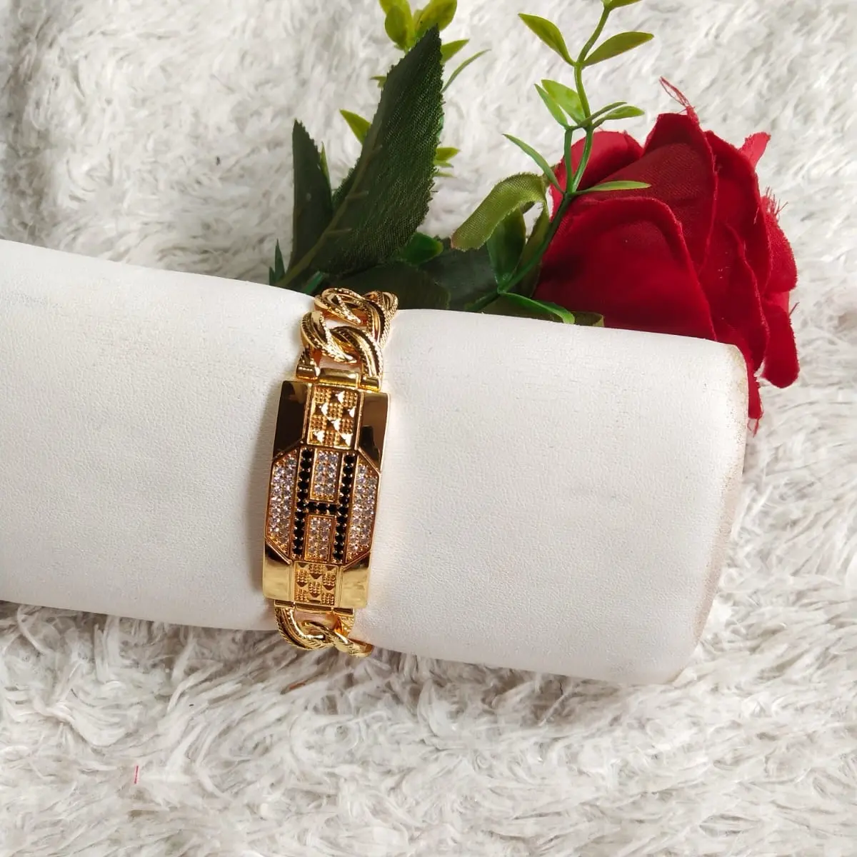 Gelang Rantai Mata Permata untuk Aksesoris Wanita - Bracelets dengan Desain Elegan