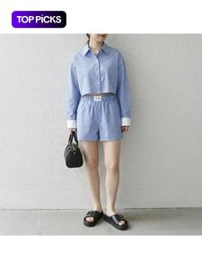 ストライプ柄の女性用プリントボタン付きフロントシャツ&ショーツ2点セット、春と秋のカジュアルな長袖カラー付きトップ&ショーツ、日常着のレディース服