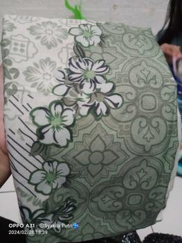 Product Review of (POUCH) PROMO ISI 2 HIJAB SEGIEMPAT MOTIF AZARA VOAL PREMIUM STANDAR PREMIUM LASERCUT LOGO PRINT/ LOGO METAL from A**n 1