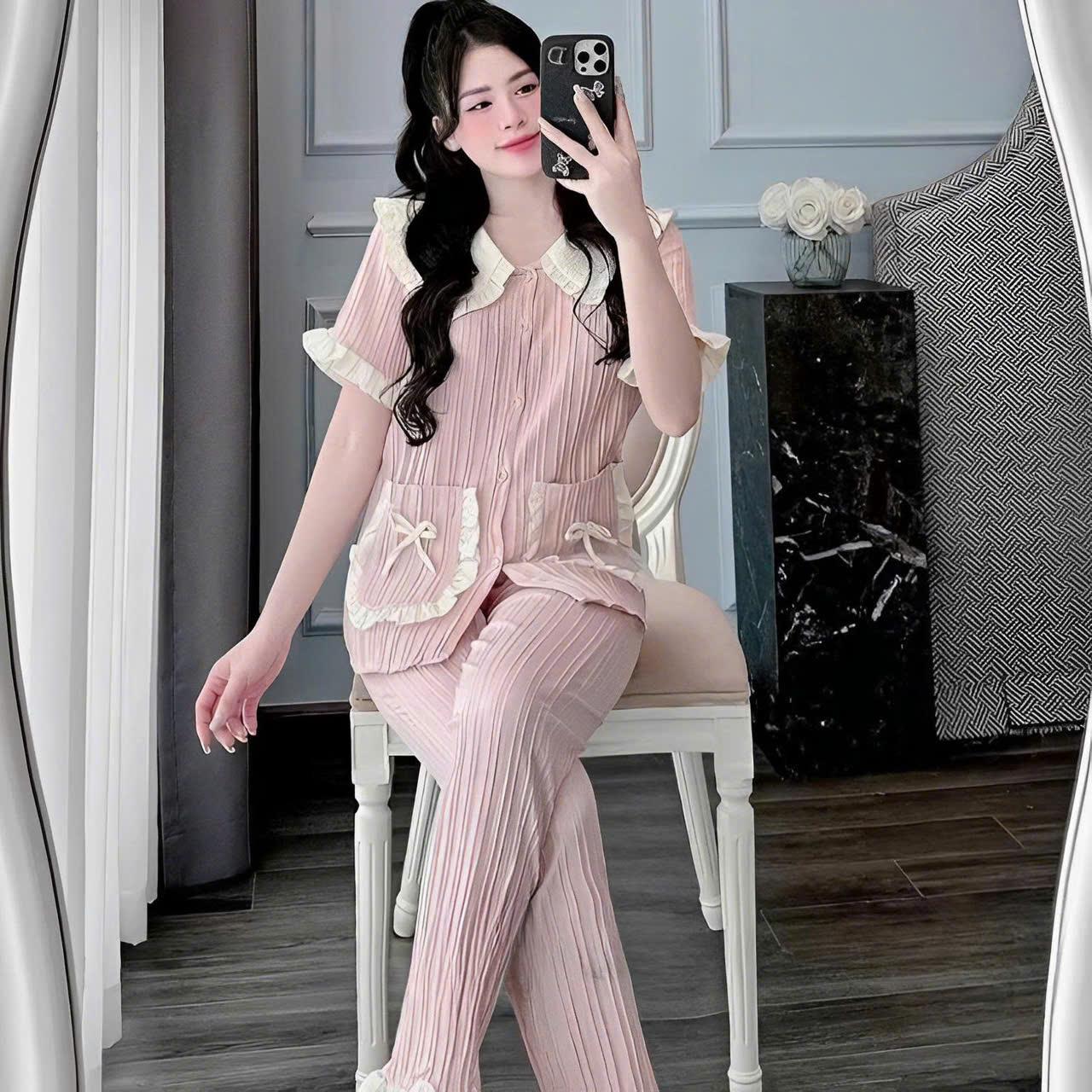 Màu Hồng
