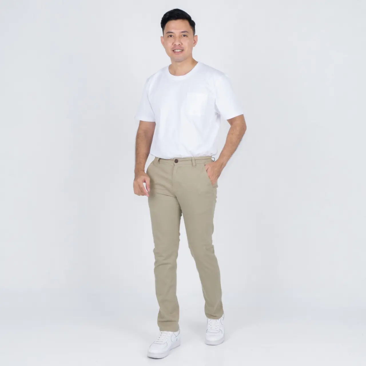 Benhill Celana Pria Panjang Chino Pants Slim Fit Katun Stretch 6 Warna : Khaki, Cream, Tan, Mocca, Sand, Oat, Camel Casual